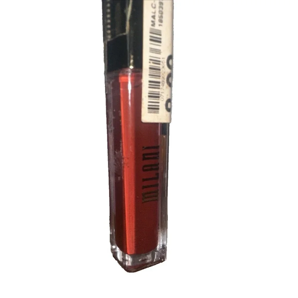 Milani Amore Matte Lip Creme malc-15 Gorgeous, deep berry velvet finish